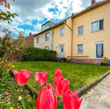 Apartmán Near Duesseldorf Messe And Airport, Two Bedrooms, Parking, Kitchen And Garden *