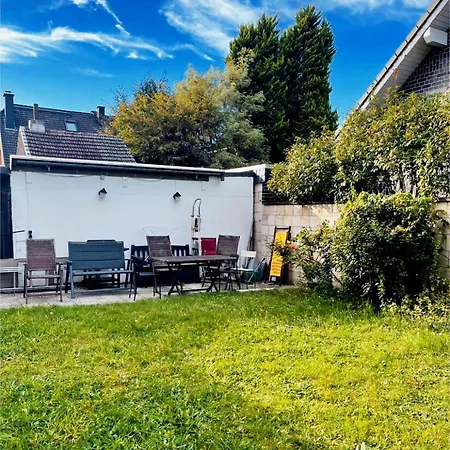Lejlighed Near Duesseldorf Messe And Airport, Two Bedrooms, Parking, Kitchen And Garden Duisburg